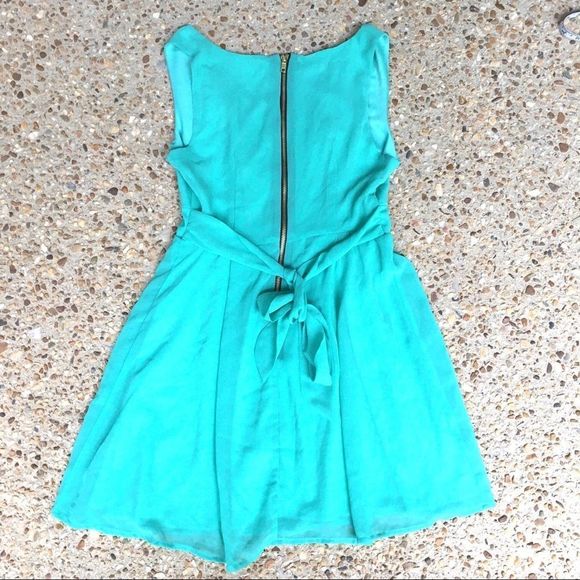 Emerald Sundae Sleeveless Green Tie Dress 5 - Picture 6 of 6
